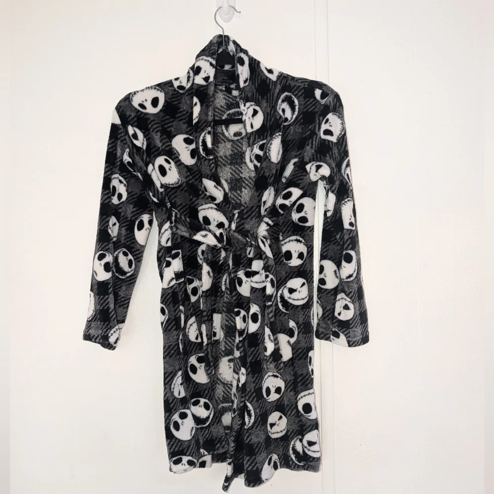 Disney Black and White Nightmare Before Christmas Robe